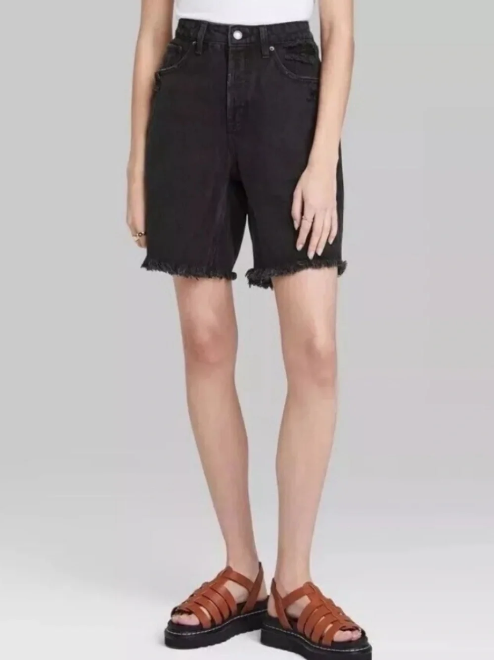 NEW! wild fable Size 6/28 High-Rise Black Frayed-Hem Denim Bermuda Shorts Jorts
